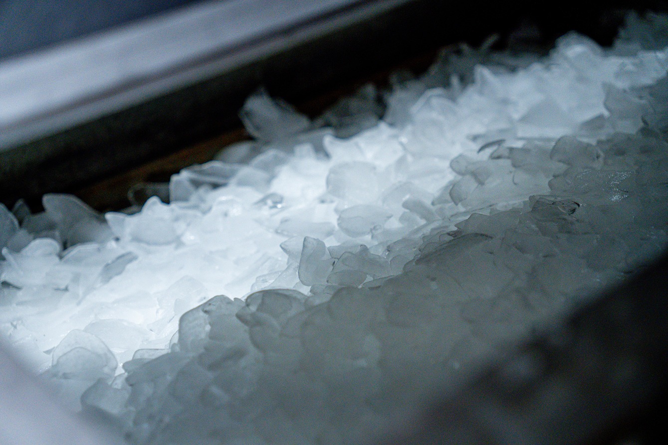 ice maker for bread dough mixing