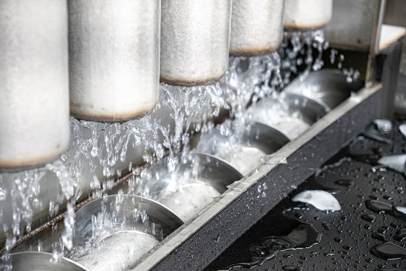 holiday ice machine